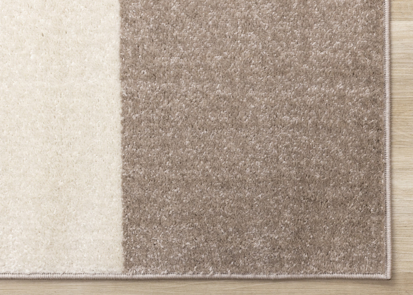 Maui Contemporary Geometric Area Rug - Cream Green - 5' X 8'