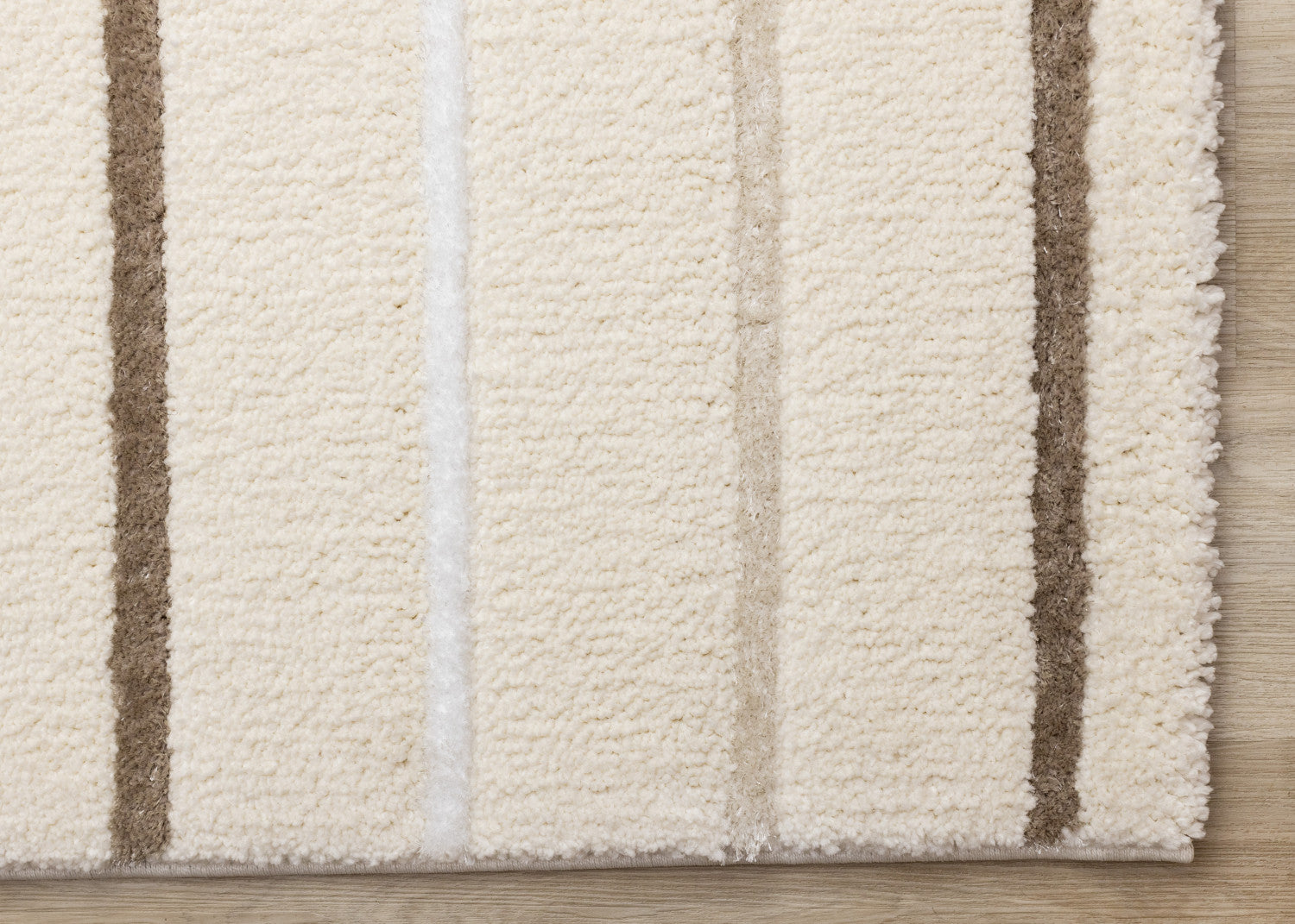 Sasha Soft Modern Lines Area Rug - Cream - 5' X 8'