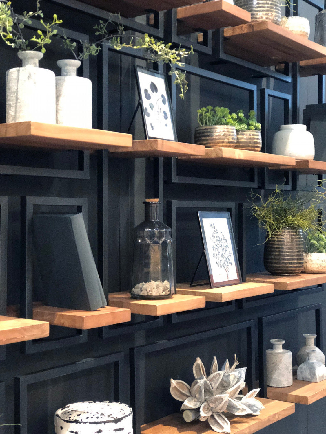 Bayan Metal Frame Wall Box I - Teak