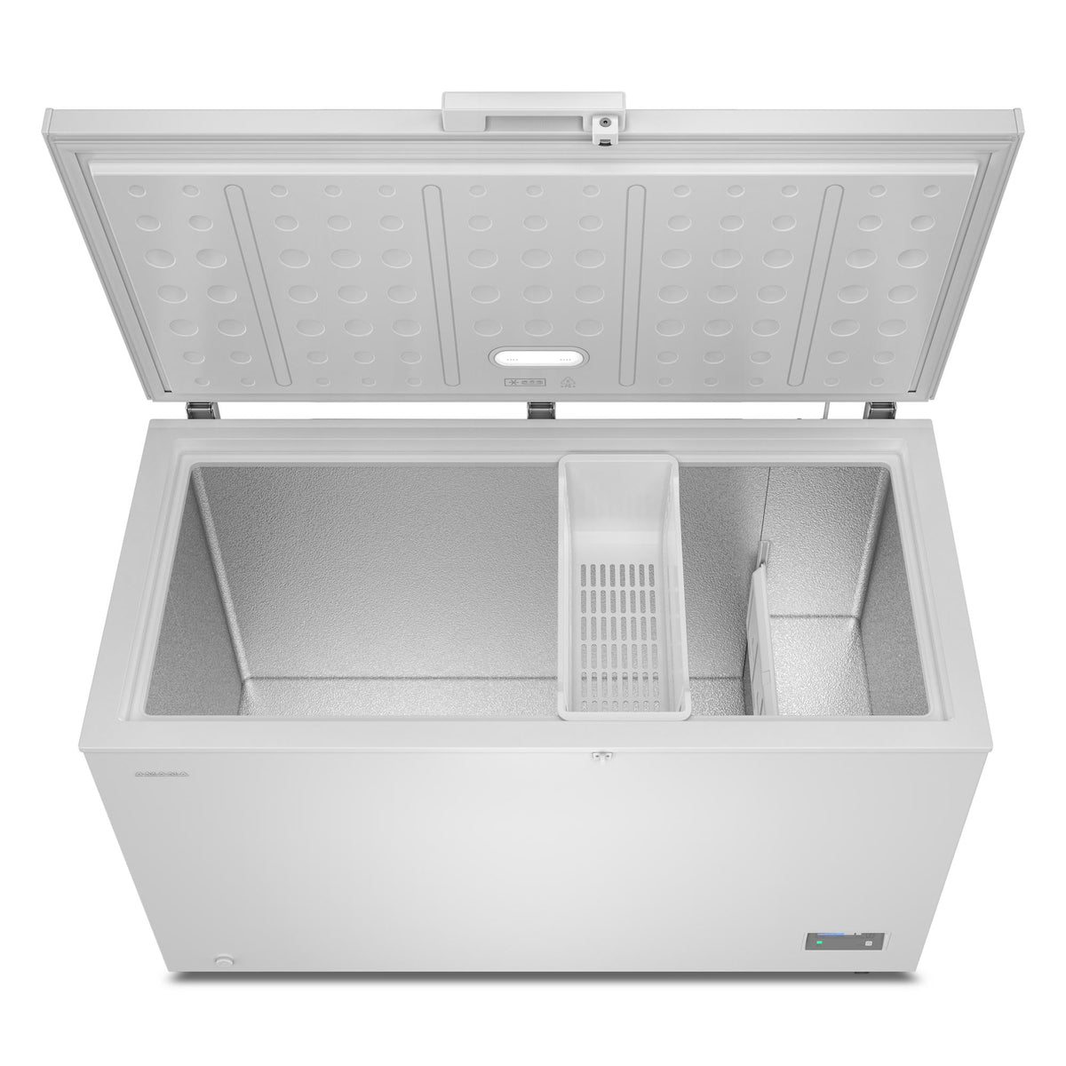 Amana White Chest Freezer (16 cu. ft.) - AZCC2316TW
