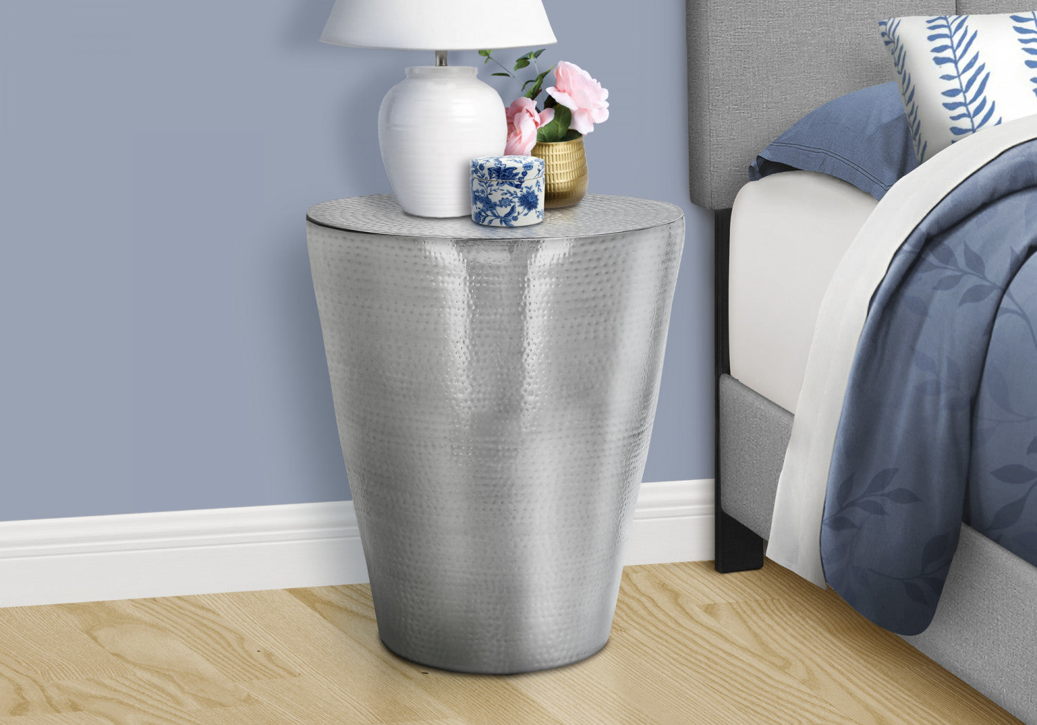 Dario Side Table - Chrome