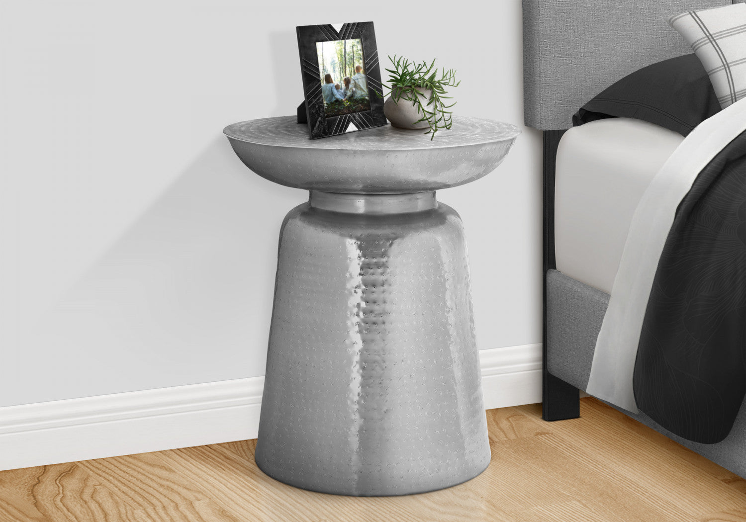Daxi Side Table - Chrome