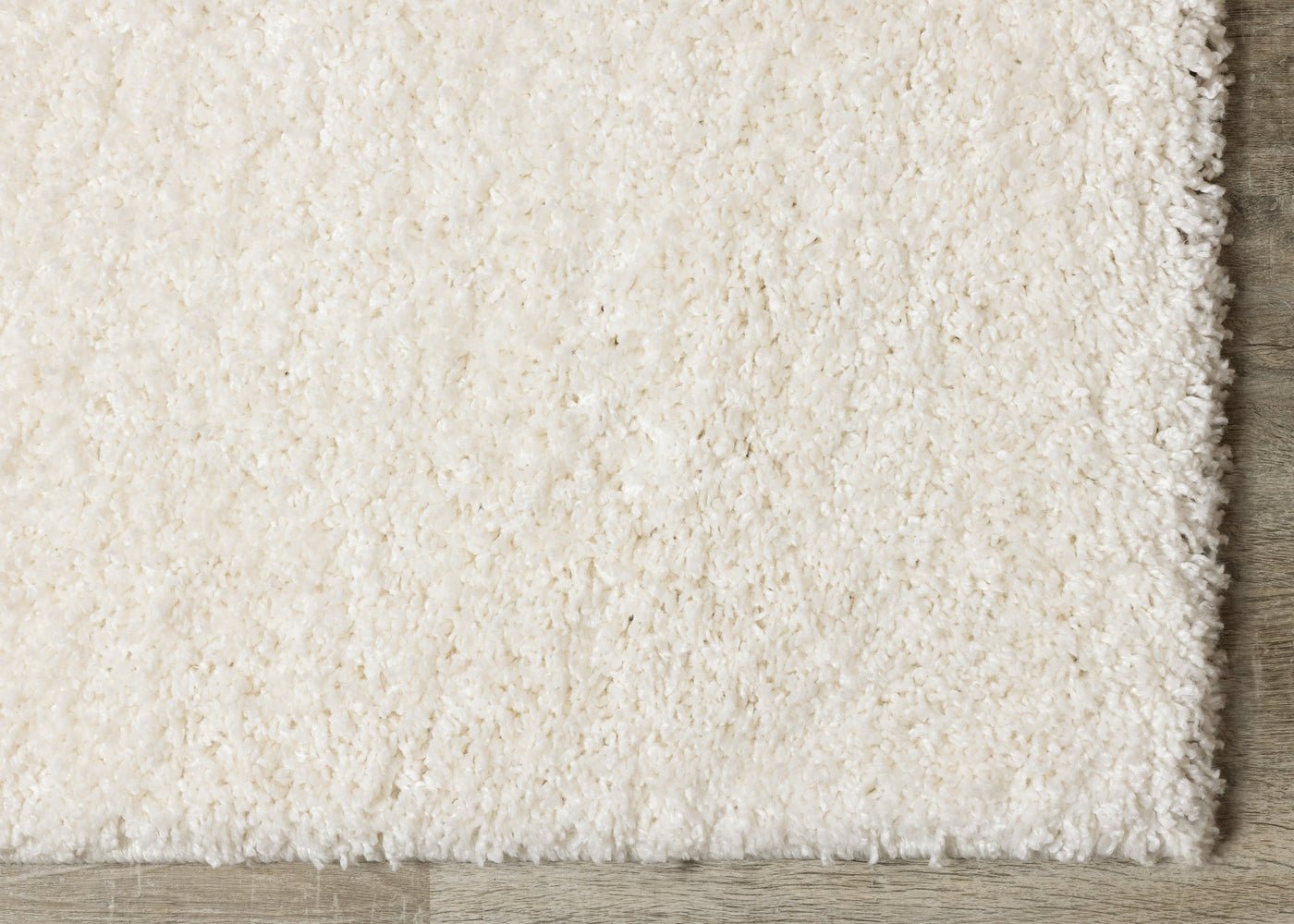 Brio 5'3" x 7'7" Shag Area Rug - Cream
