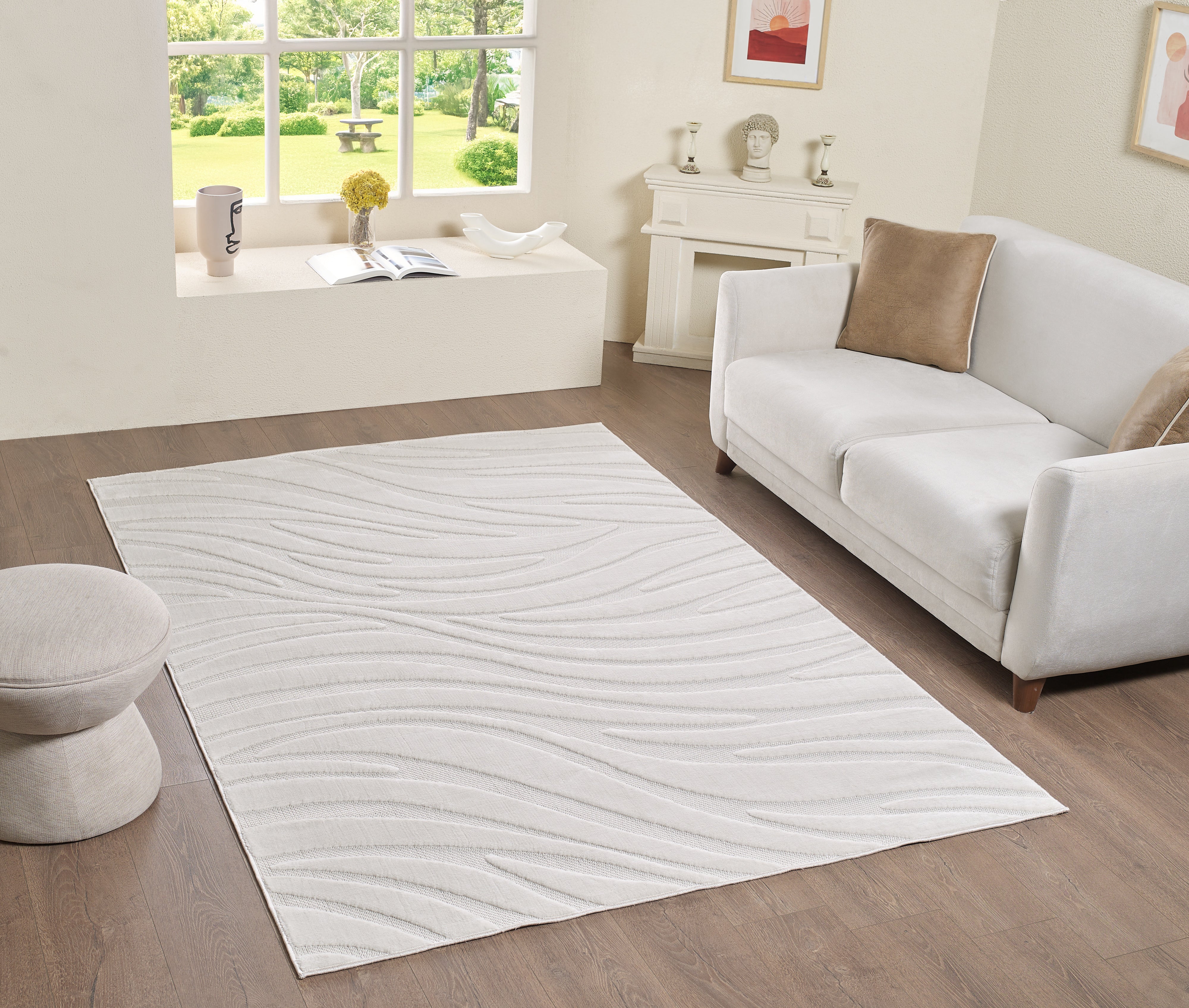 Merinos Cornelle 5'3" x 7'5" Area Rug - Cream