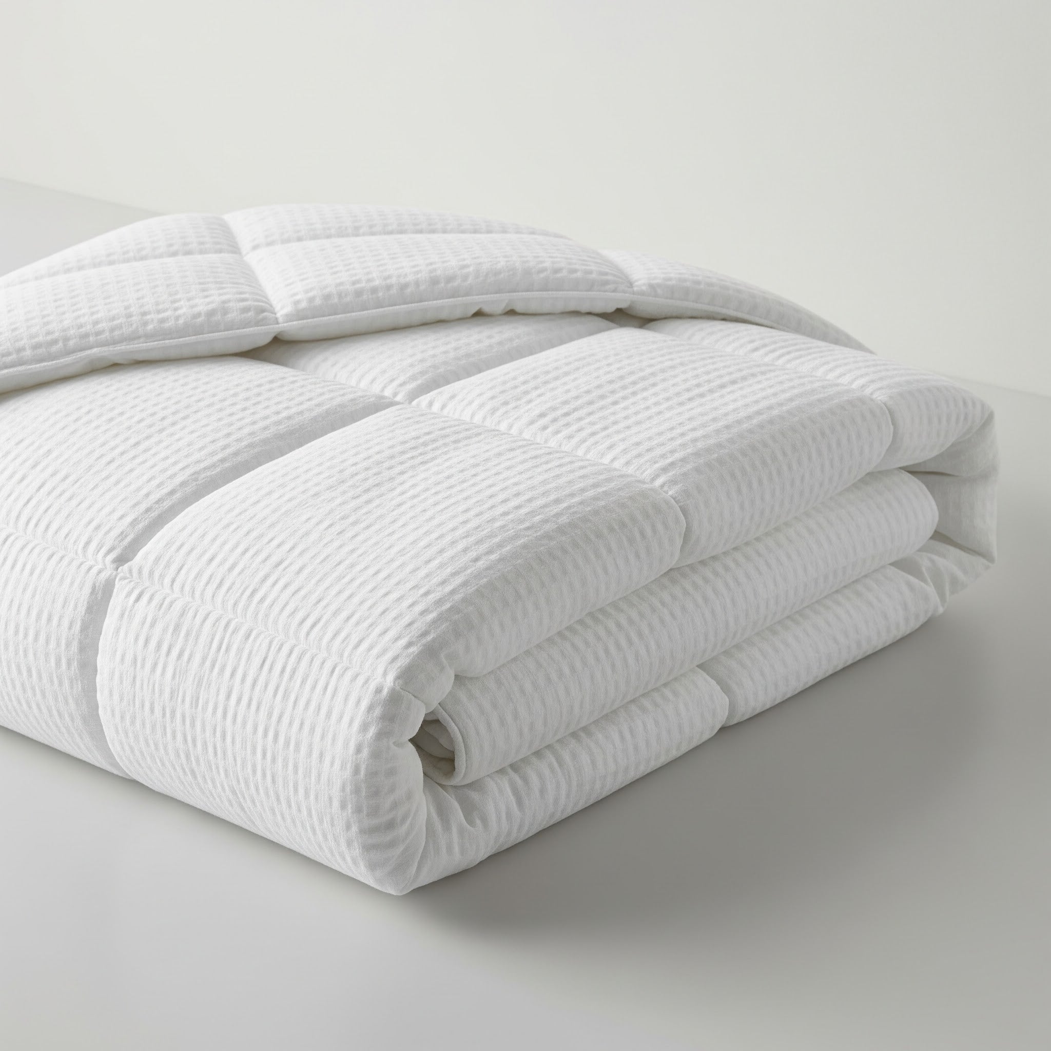 Cotton House Seersucker Queen Duvet - White