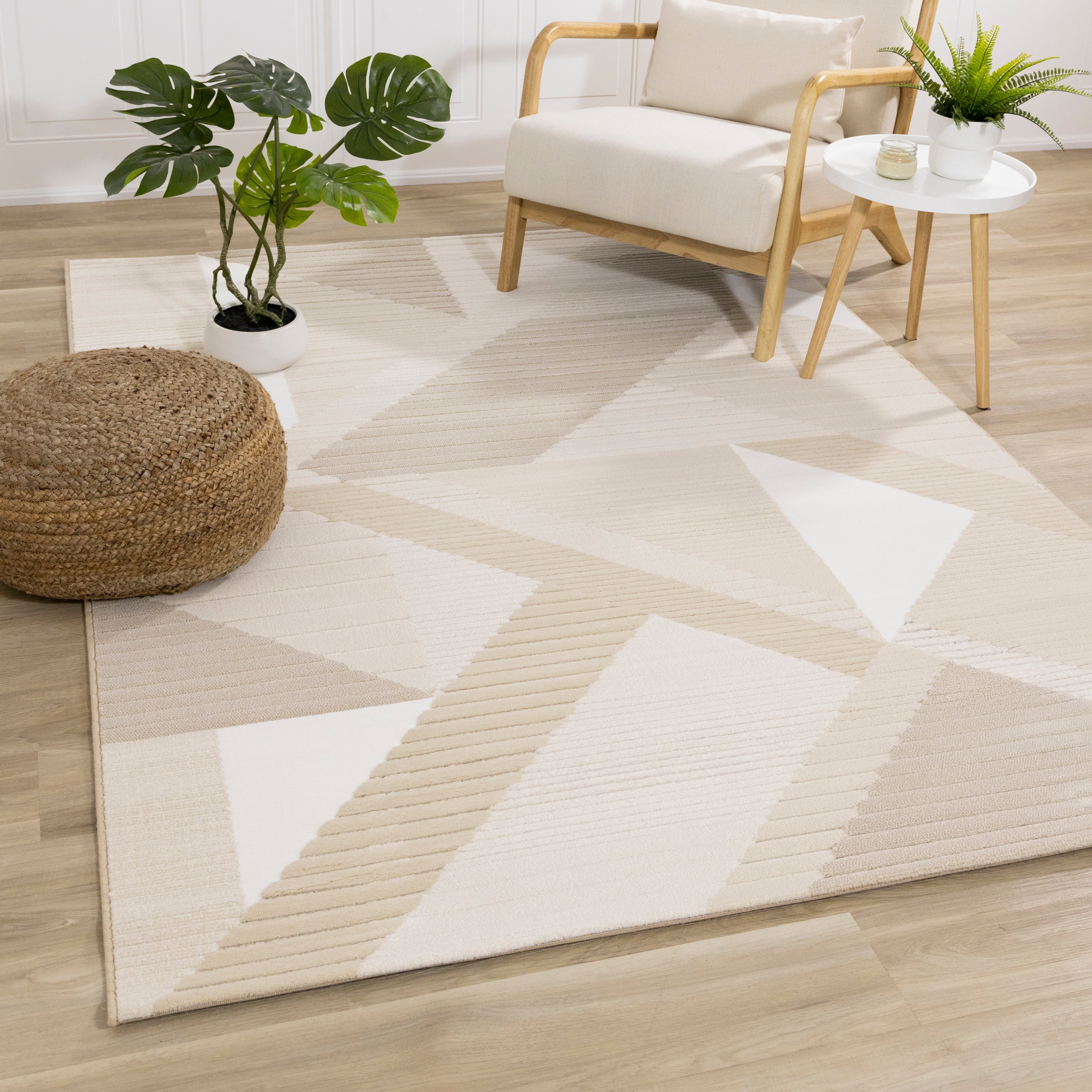 Sandstone Plains 6'7" x 9'6" Elegant Contemporary Geometric Pattern Area Rug - Cream