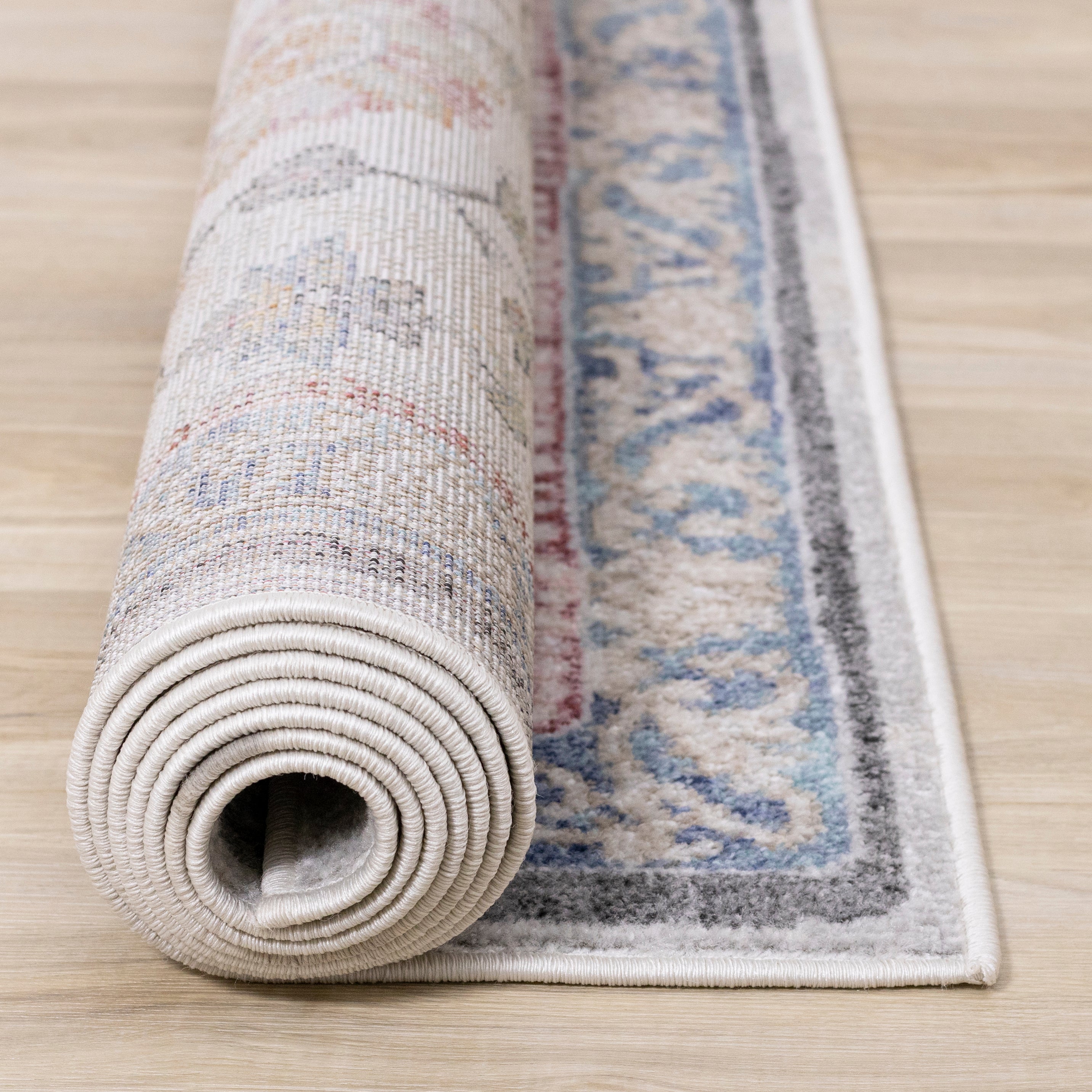 Fresco 5'3" x 7'7" Floral Border Area Rug