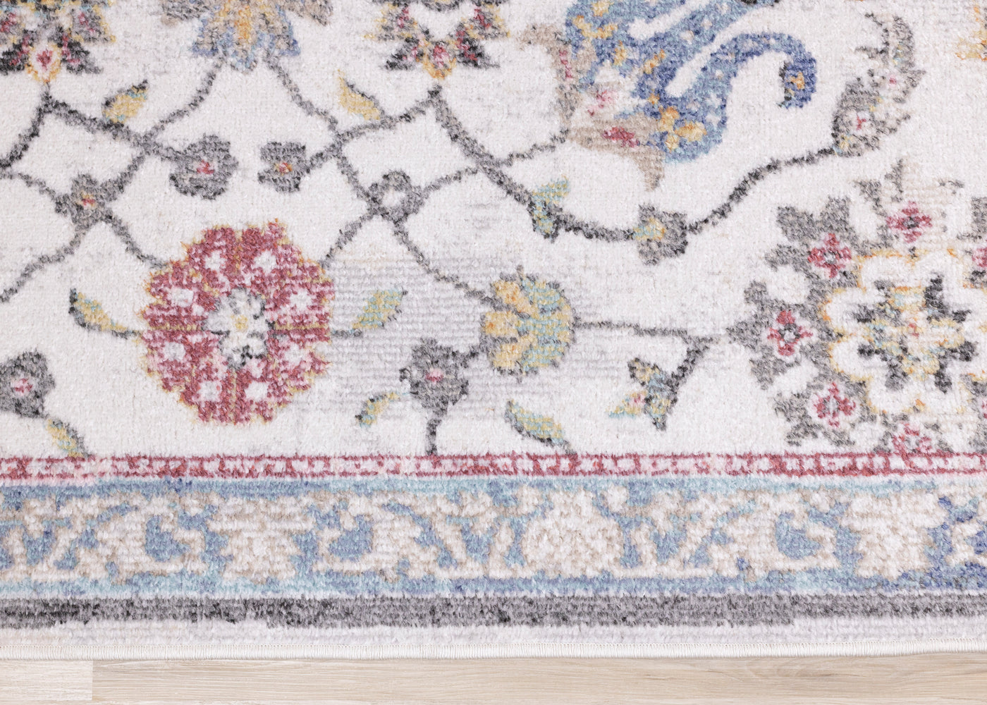 Fresco 5'3" x 7'7" Floral Border Area Rug