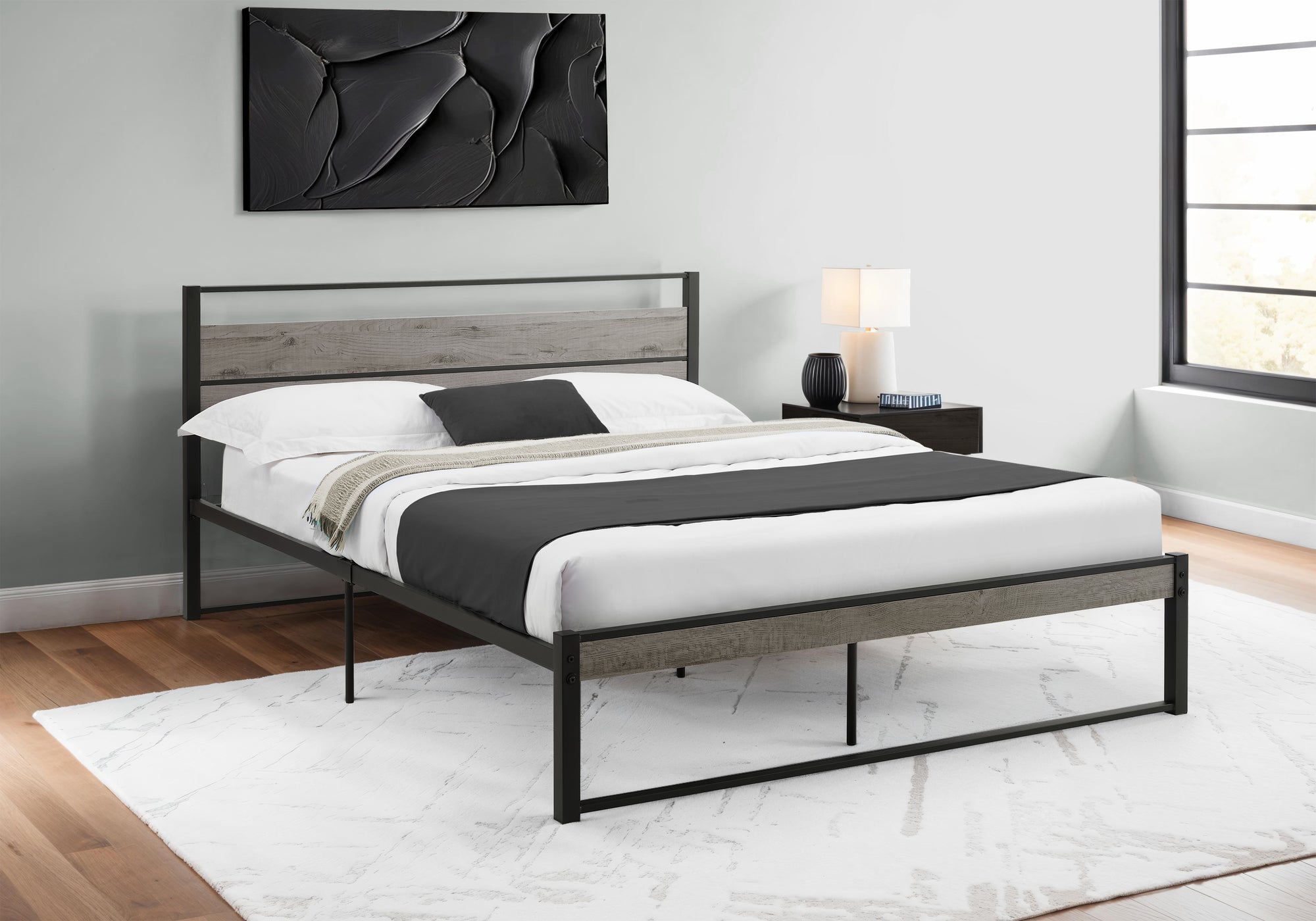 Zyro Queen Bed - Grey/Black