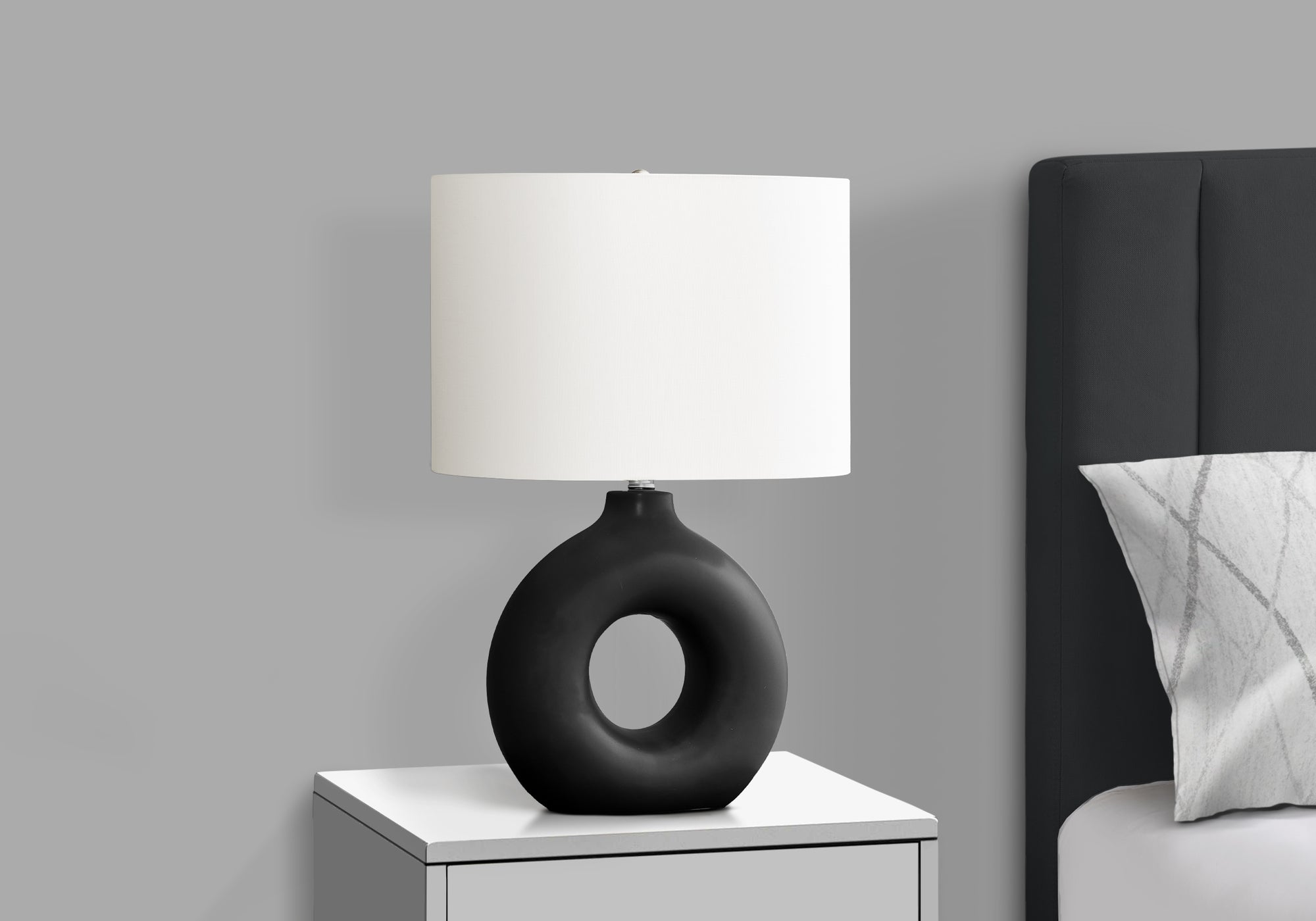 Birch Table Lamp - Black