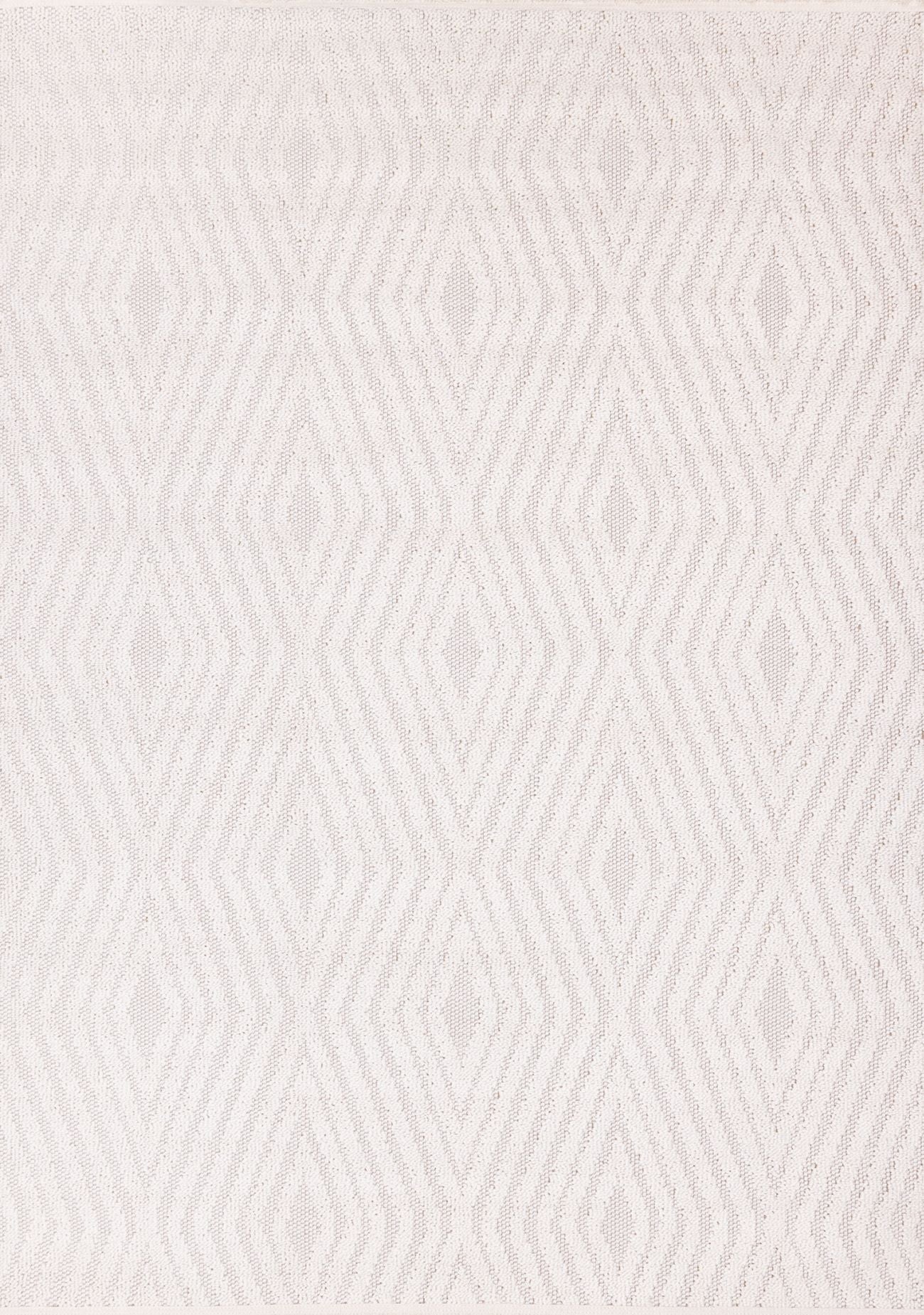 Seraphina 6'7" x 9'6" Diamond Trellis Design Area Rug - White