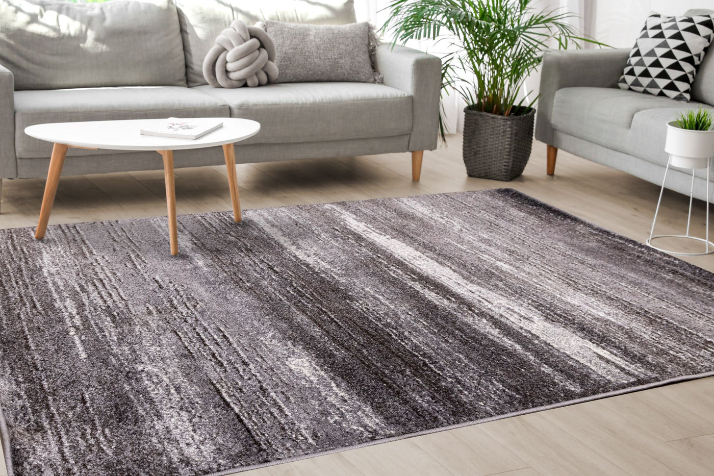 Shadow Drift 5'3" x 7'7" Variegarted Frieze Area Rug - Grey, Cream