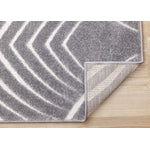 Silver Arches 5'3" x 7'7" Geometric Area Rug - Grey, White