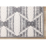 Grey Pathway 5'3" x 7'7" Ogee Patterned Area Rug - Grey, White