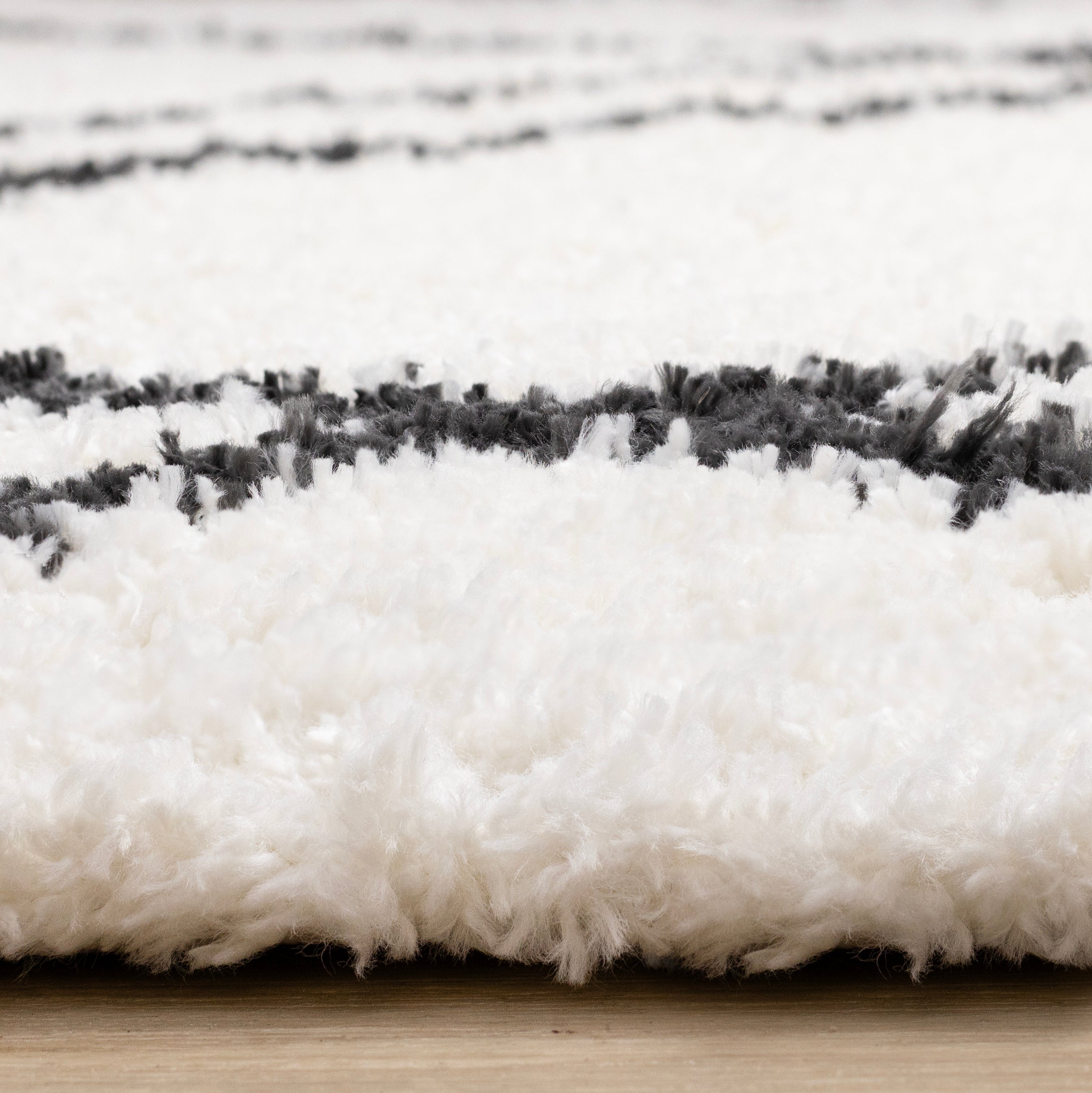 Pascal 7'10" x 10'6" Geometric Comfort Shag Area Rug - White, Grey