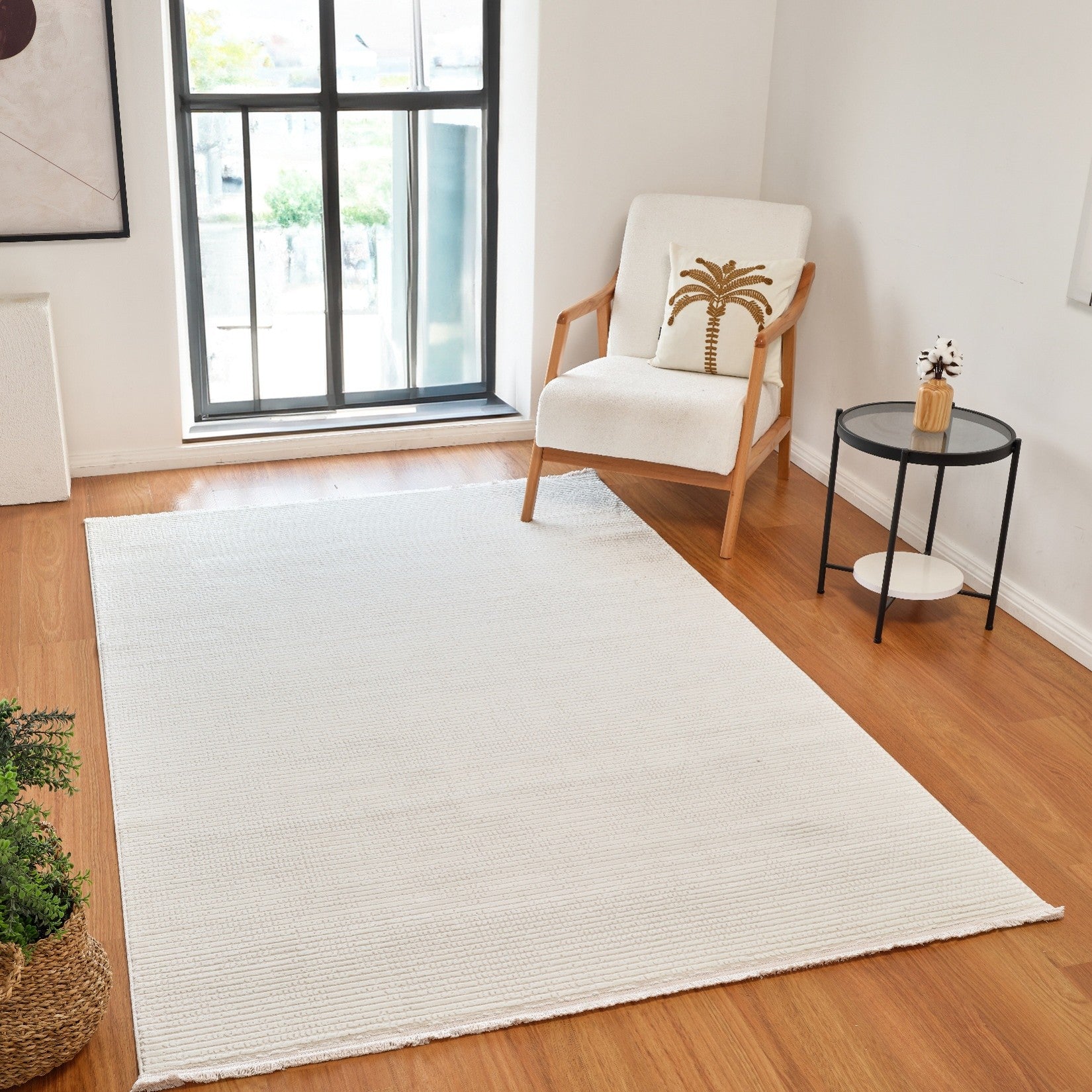 Merinos Karizma 5'3" x 7'5" Area Rug - Cream