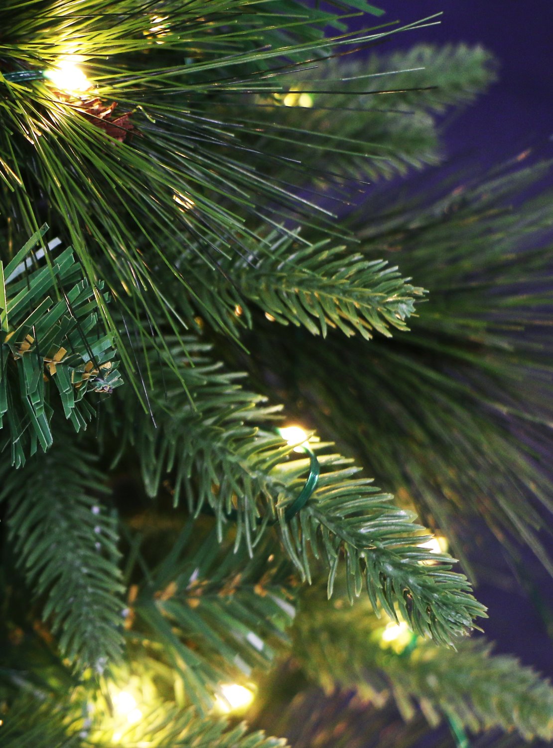 Lindenn 7ft Life-like Frasier Fir Pre-lit Christmas Tree - Warm White