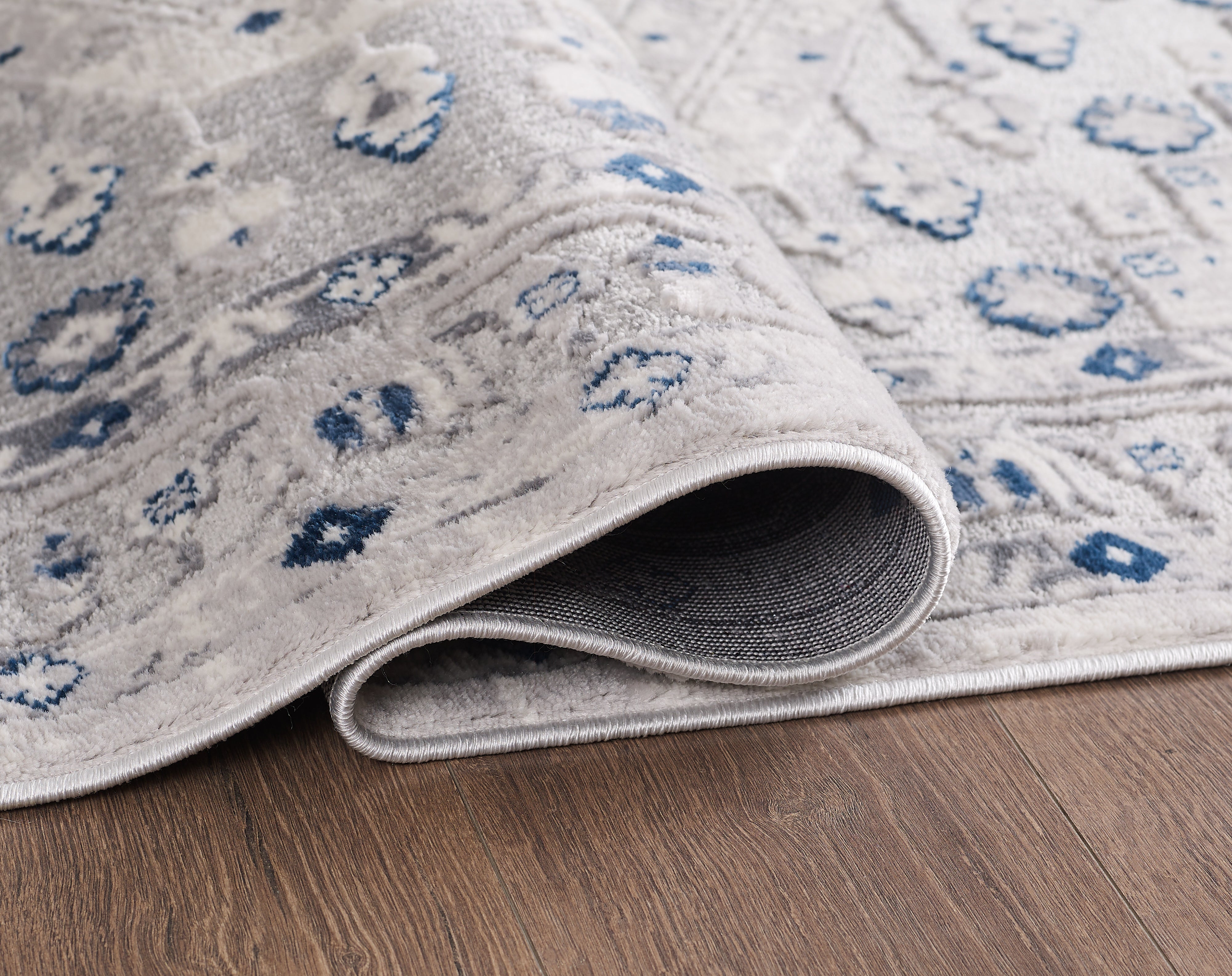 Merinos Symphony 6'6" x 9'5" Area Rug - Grey, Light Grey