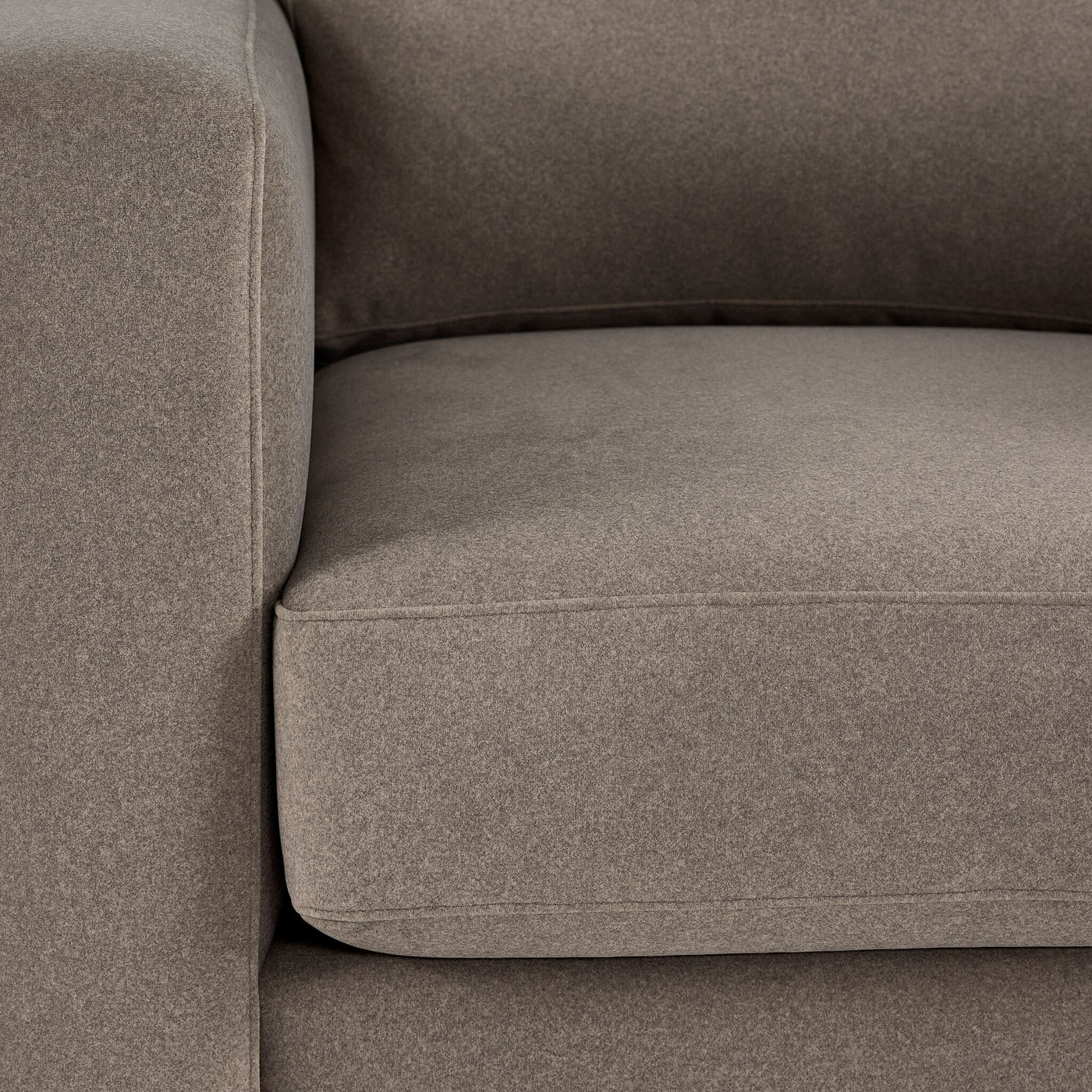 Caleb Loveseat - Arlo Brown