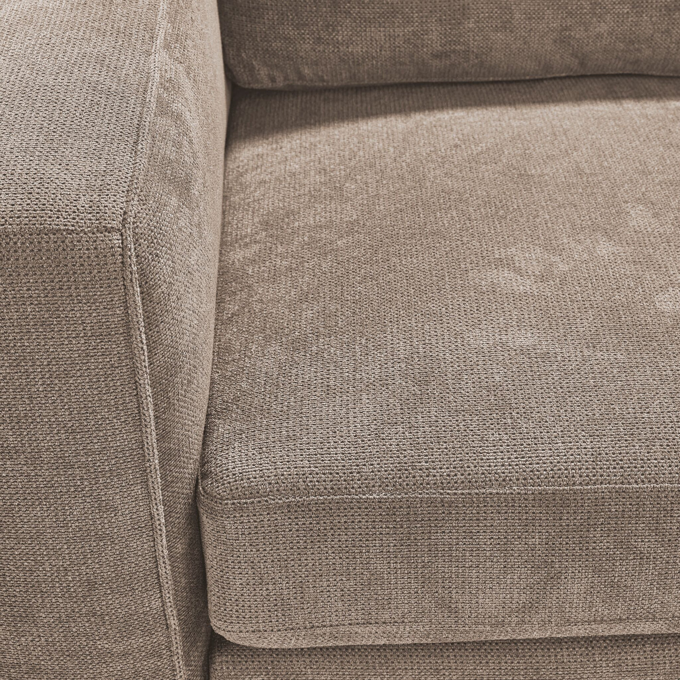 Feeling Connected - Connex 6-Piece Modular Sectional with Storage Console - Beige