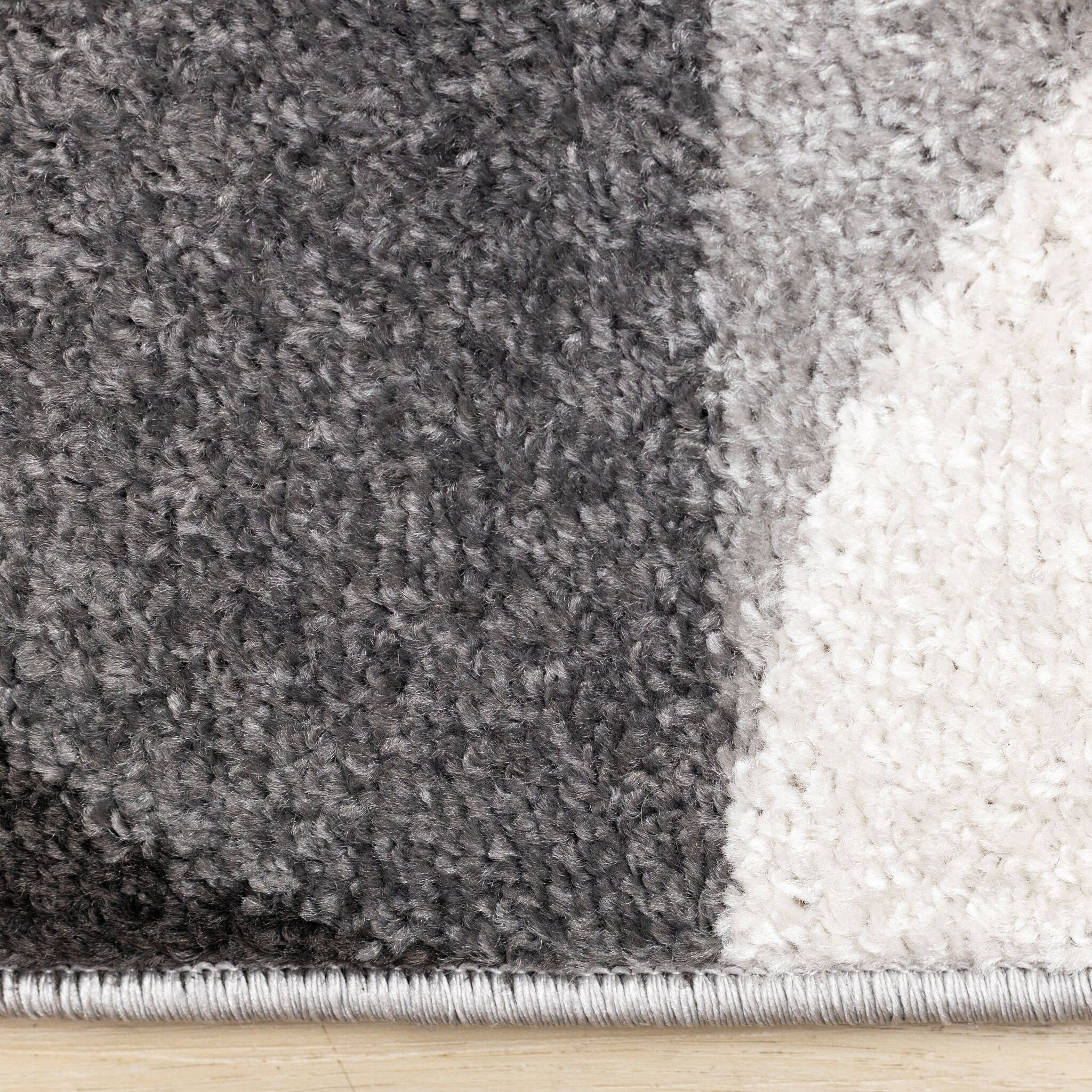 Eclipse 5'3" x 7'7" Mid-Century Modern Design Area Rug - Grey, Black, White