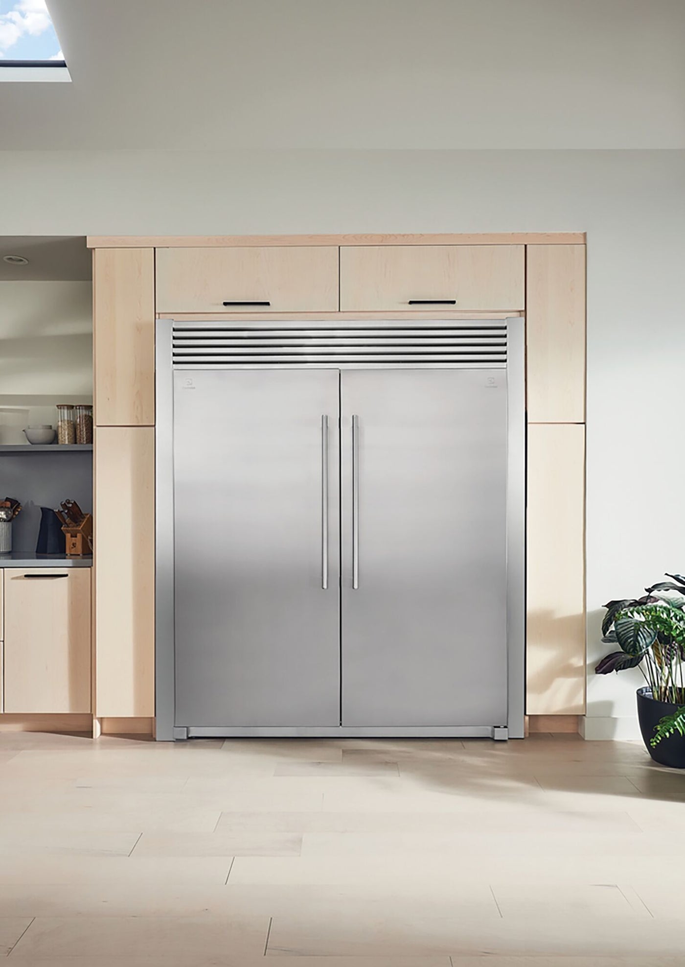 Electrolux 84" Stainless Steel Louvered Double Trim Kit - TRMKTSS2LV84 - 912000497