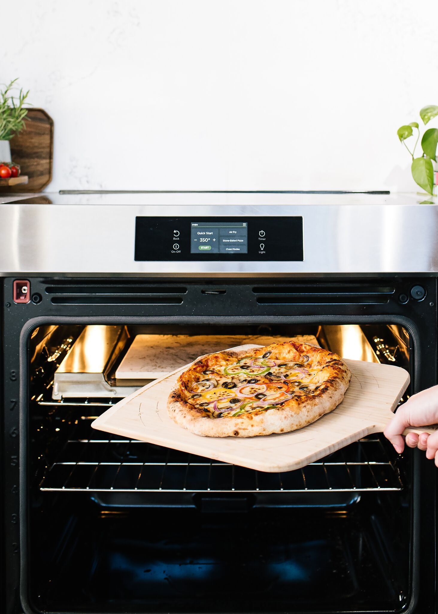 Frigidaire Gallery Stainless Steel Freestanding Induction Range with Stone-Baked Pizza (6.2 Cu. Ft.) - GCFI307CBF