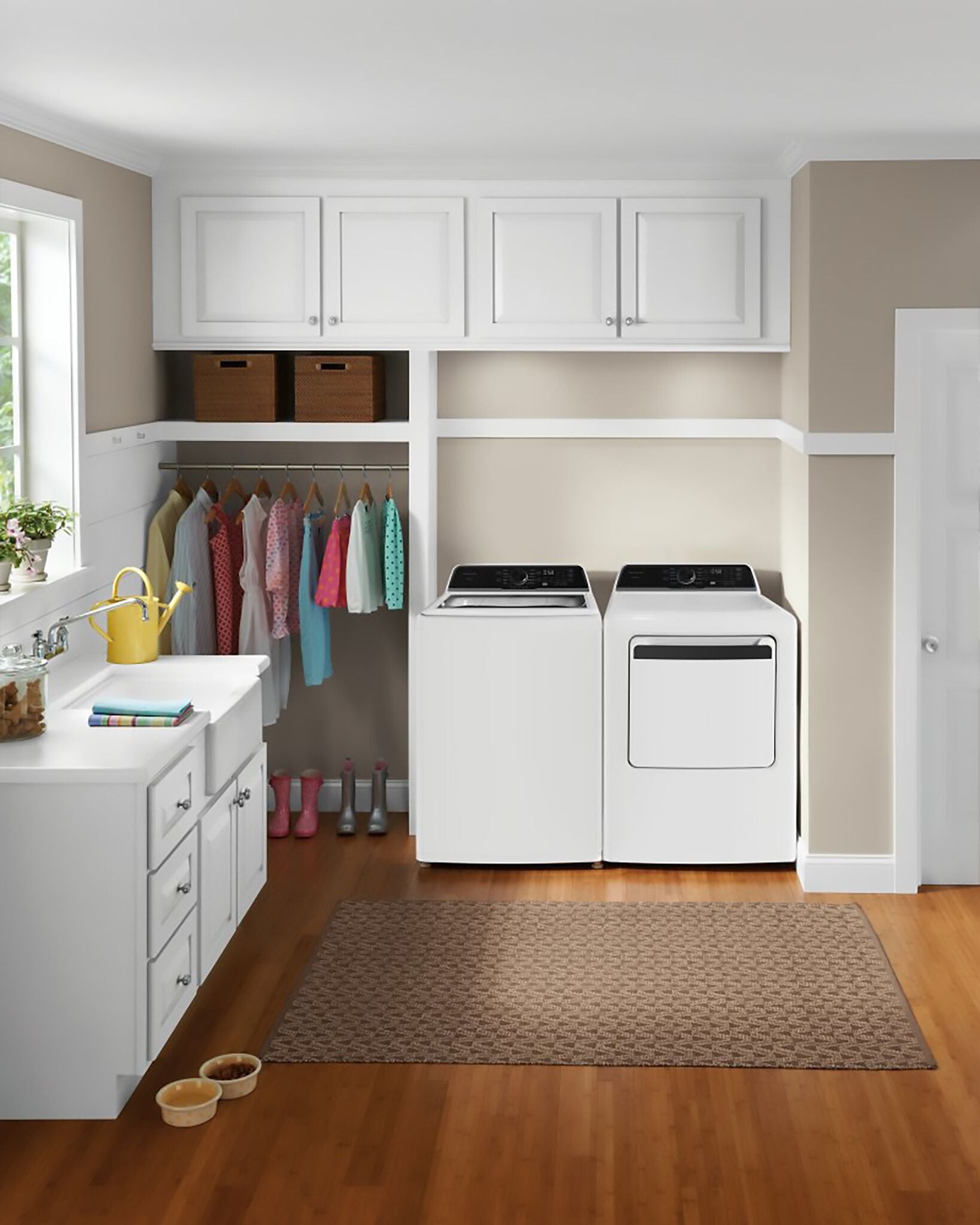 Frigidaire White Gas Dryer (7 Cu. Ft.) - FLVG7523BW
