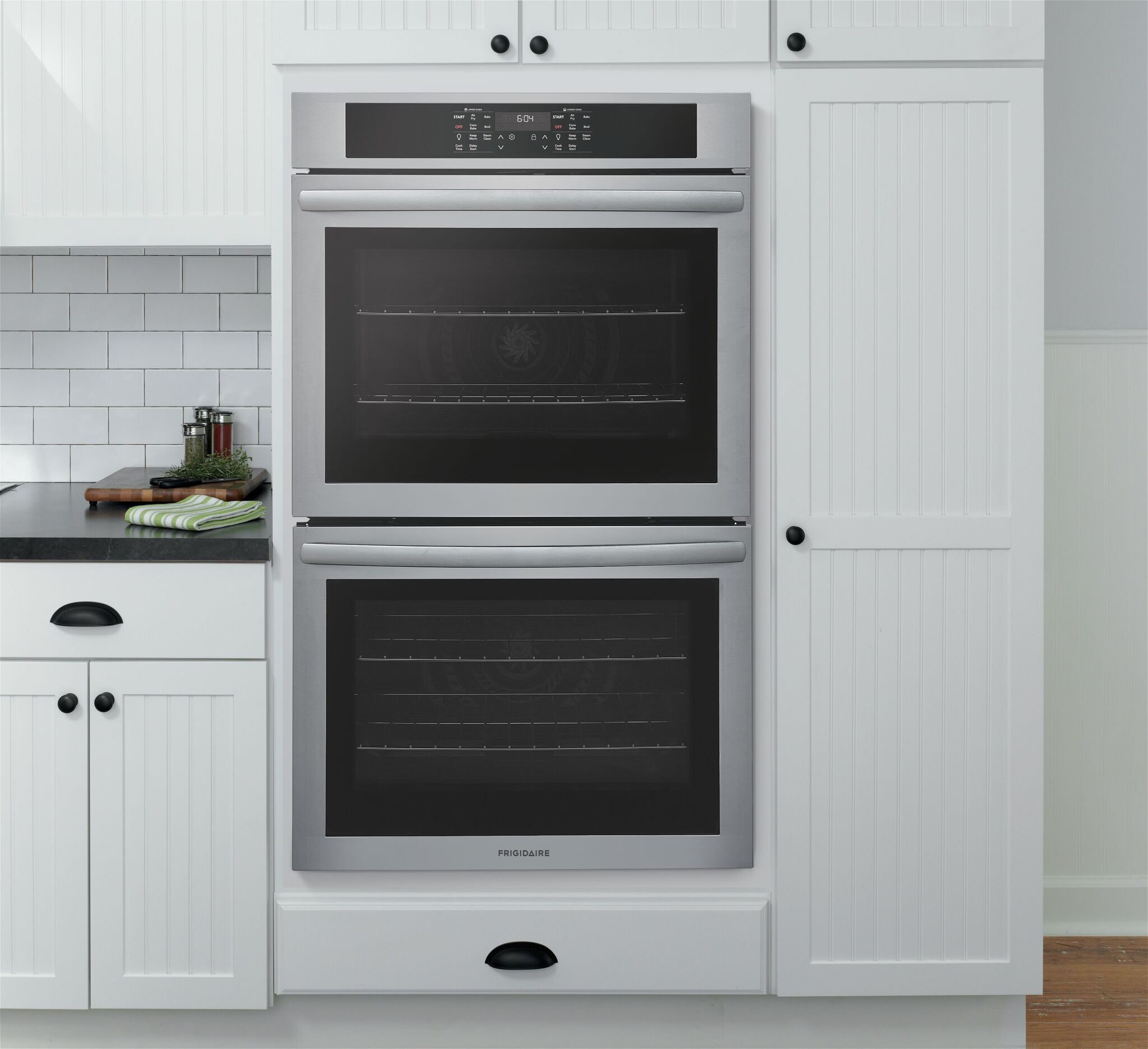 Frigidaire Stainless Steel 30" Double Wall Oven (10.6 Cu. Ft.) - FCWD3030AS