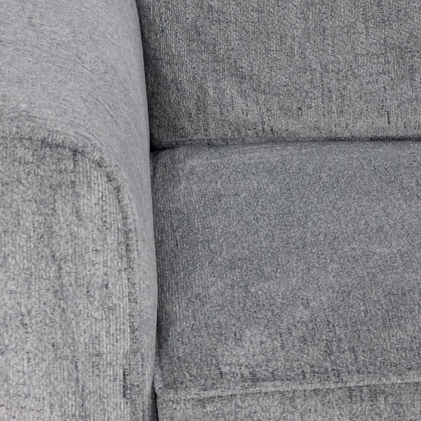 Galvan 2-Piece Sectional with Right-Facing Chaise - Grey