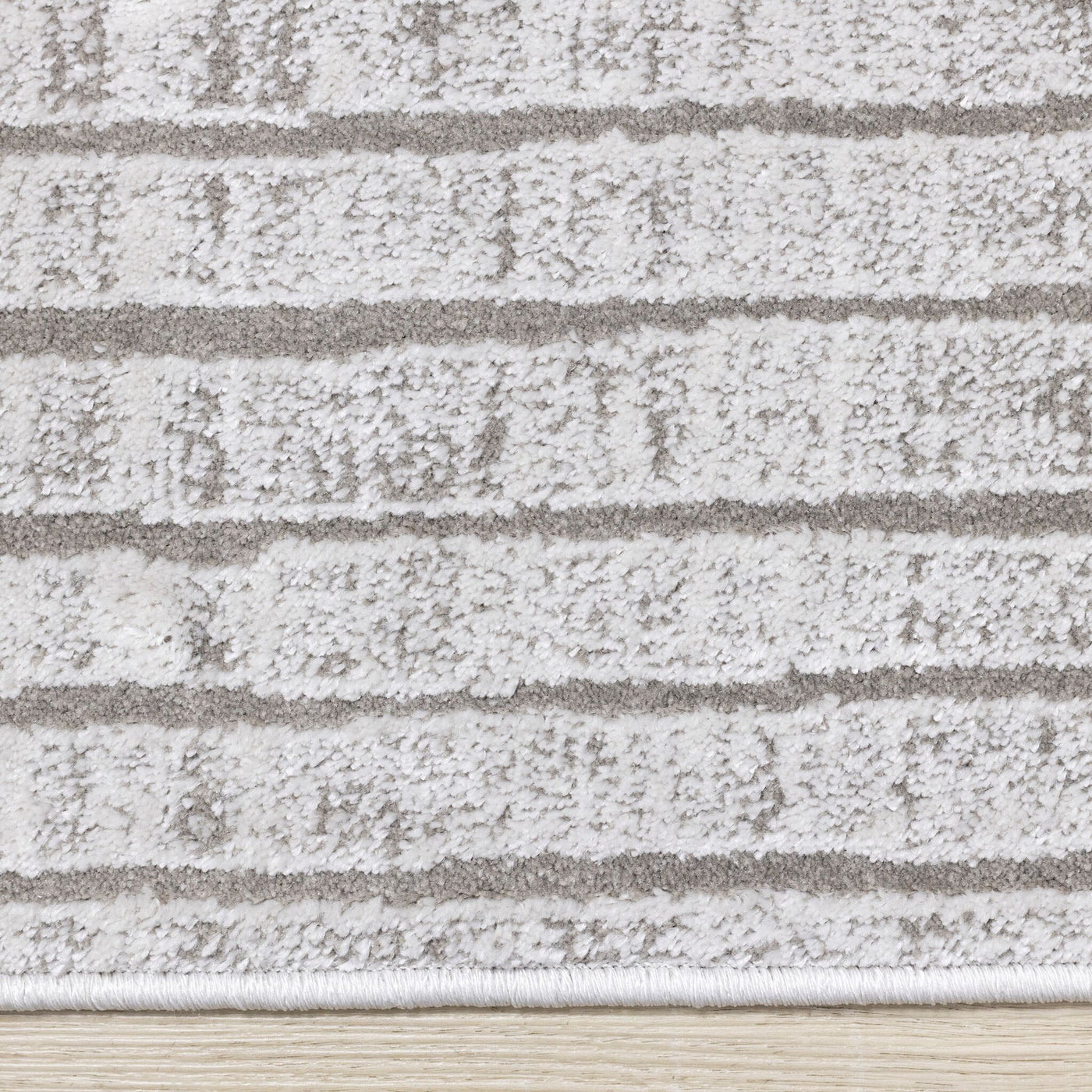 Hayden 5'3" x 7'7" Modern Lines Area Rug - Grey
