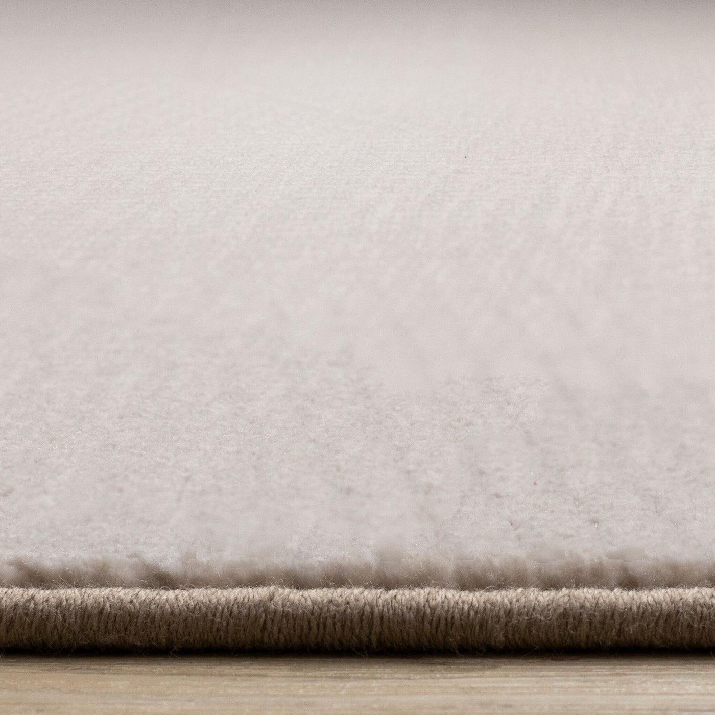 Himalaya 6'7" x 9'6" Striped Geometic Shape Area Rug - Taupe