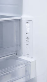ThinQ interior control panel showing refrigerator and freezer temperature settings