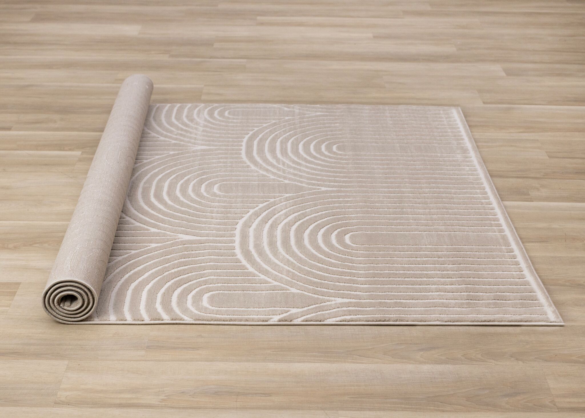 Sculpted Dunes 5'3" x 7'7" Modern Geometric Arches Pattern Area Rug - Cream, Beige