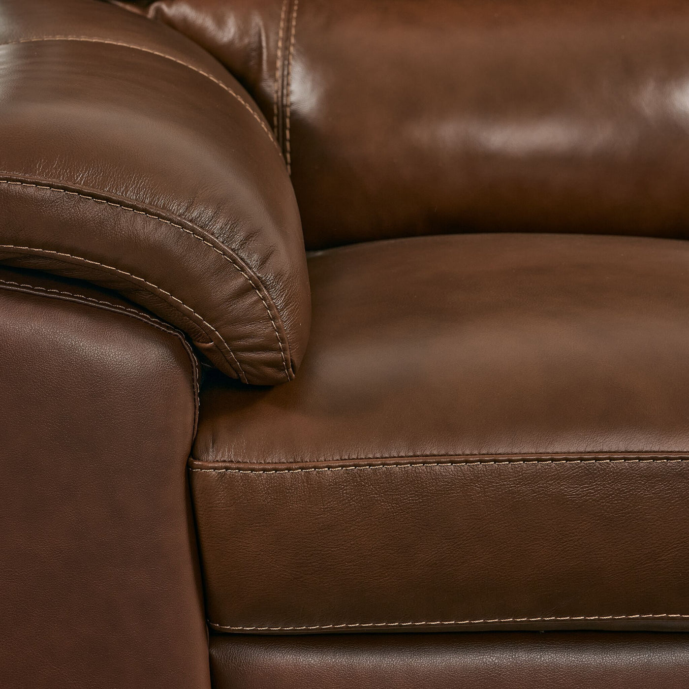 Maddox Leather Loveseat - Cognac