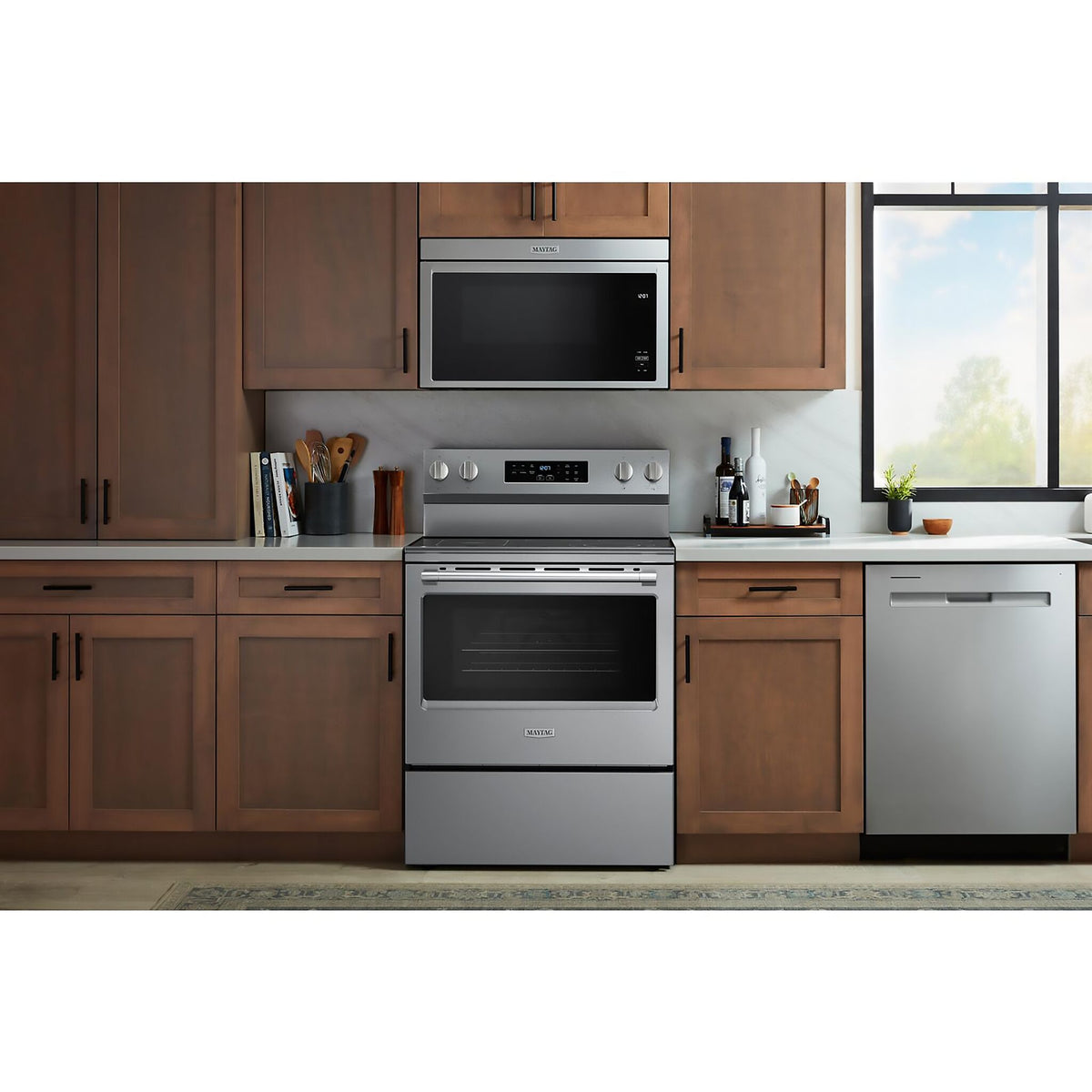 Maytag Fingerprint Resistant Stainless Steel Electric Freestanding ...