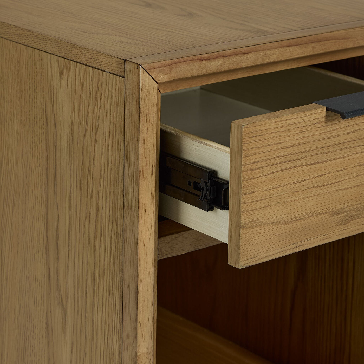 Feeling Connected - Newport 14" Chairside Table - Oak and Black
