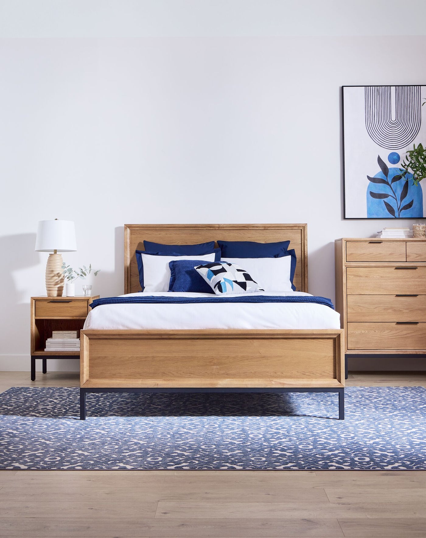 Newport 3 - Piece Queen Bed - Oak and Black