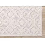 Arctic Echo 6'7" x 9'6" Diamond Area Rug - White
