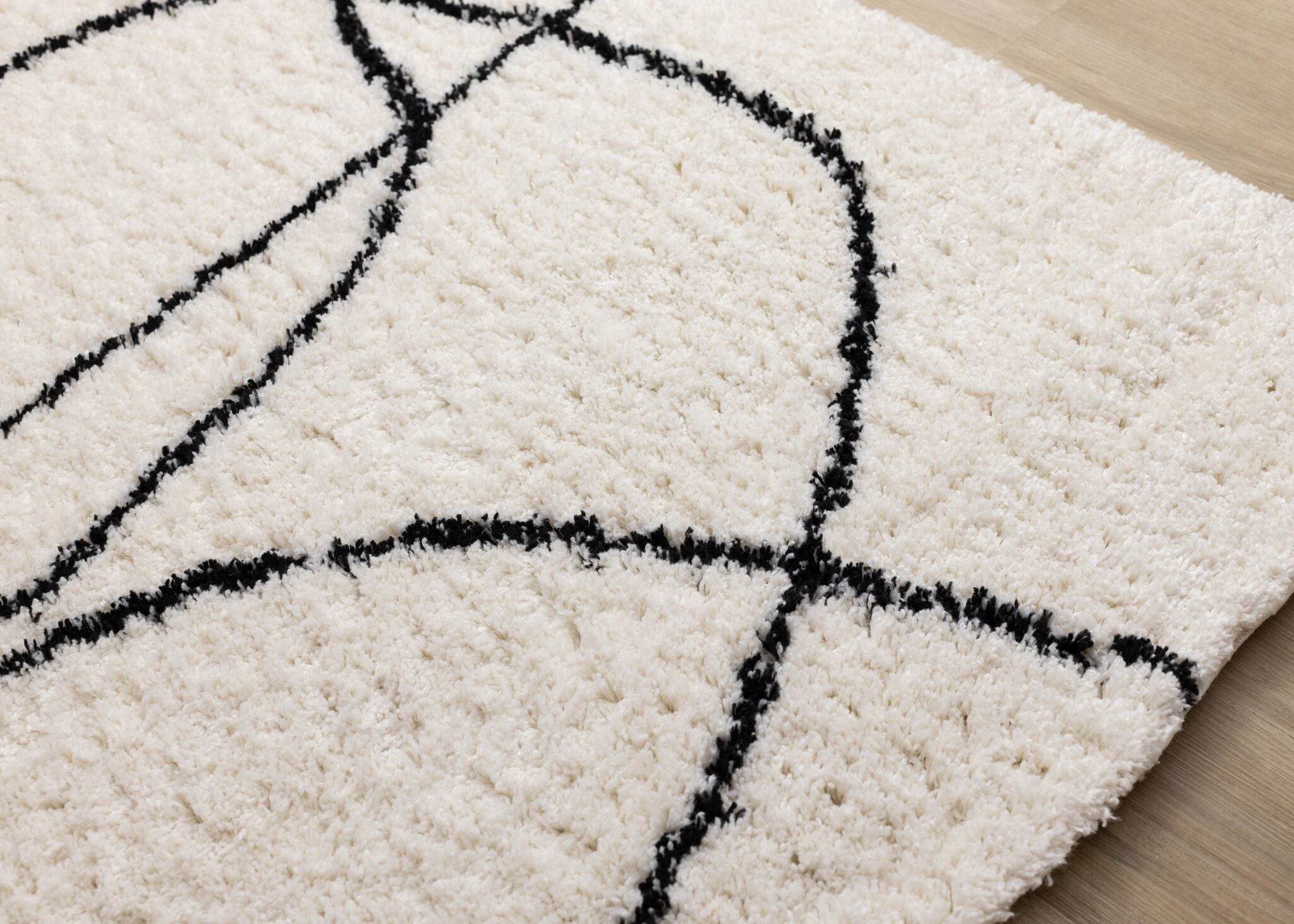 Pace 6'7" x 9'6" Outlinded Shapes Area Rug - Cream, Black