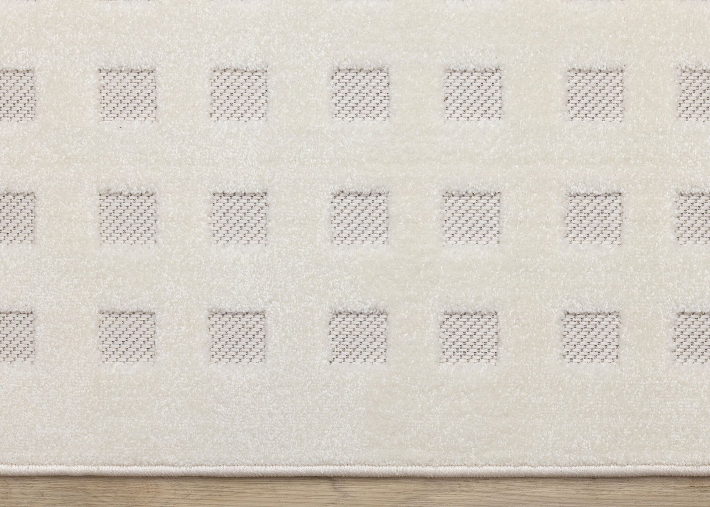Pearl Grid 6'7" x 9'6" Grid Design Area Rug - White