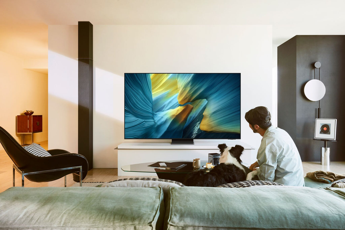 Samsung 83" 4K Smart S95F Tizen OLED TV - QN83S95FAEXZC