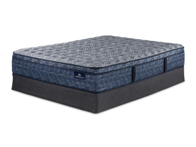 Serta® Perfect Sleeper Thrive Medium Euro Top King Mattress and Split Boxspring Set