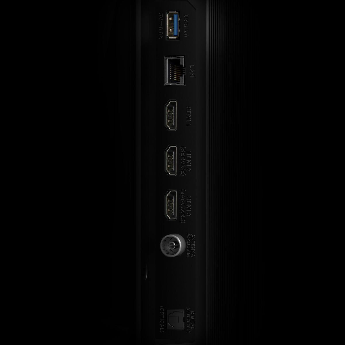 Rear connection panel with USB, LAN, HDMI, antenna and digital audio ports