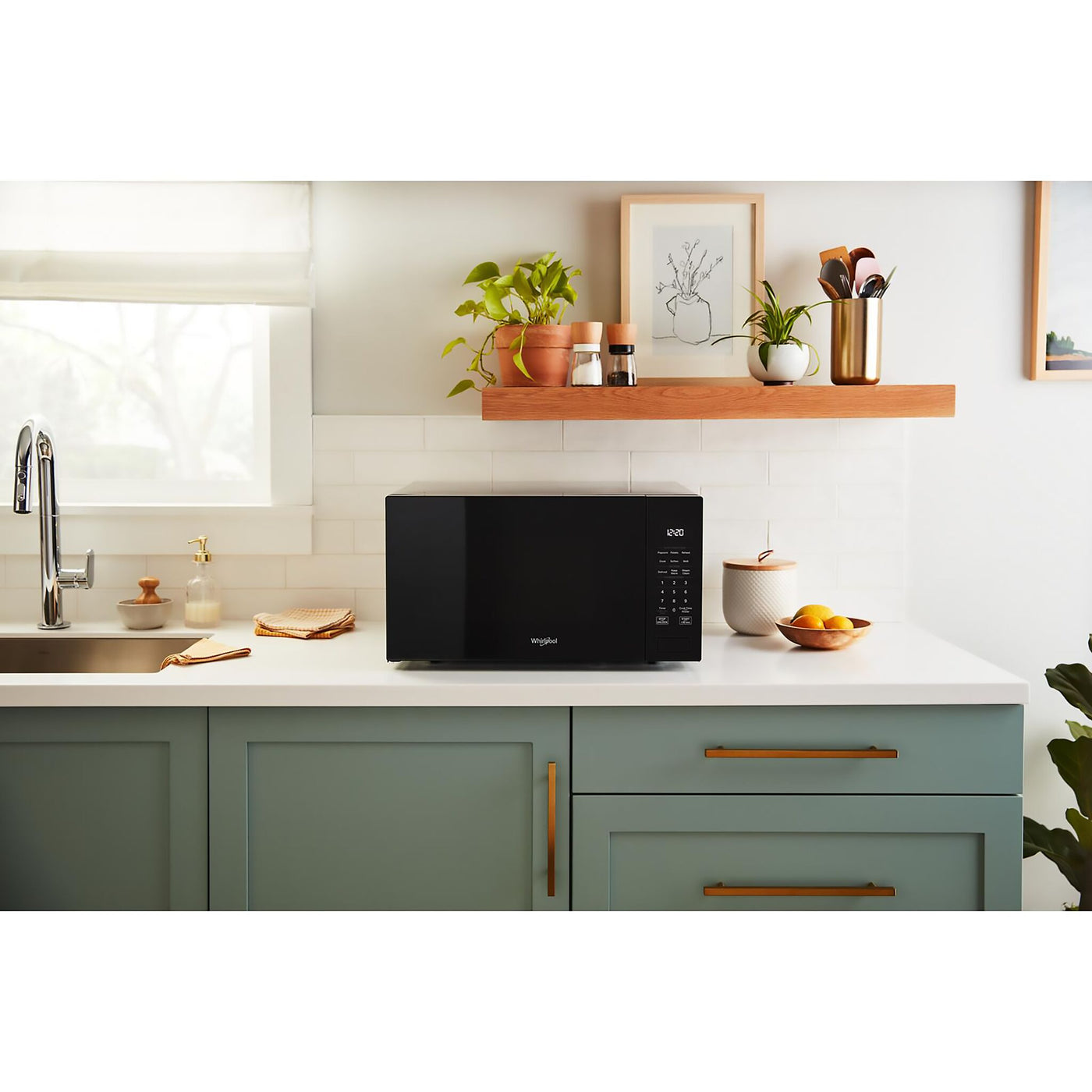Whirlpool Black Countertop Microwave (1.6 Cu.Ft.) - YWMCS7022SB