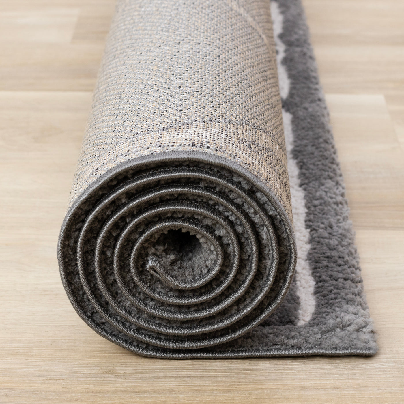 Obsidian 6'7" x 9'6" Broken Lattice Area Rug - Grey, White