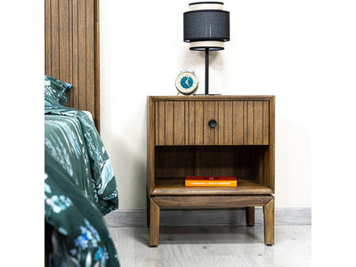 Borgergade Night Table - Chestnut