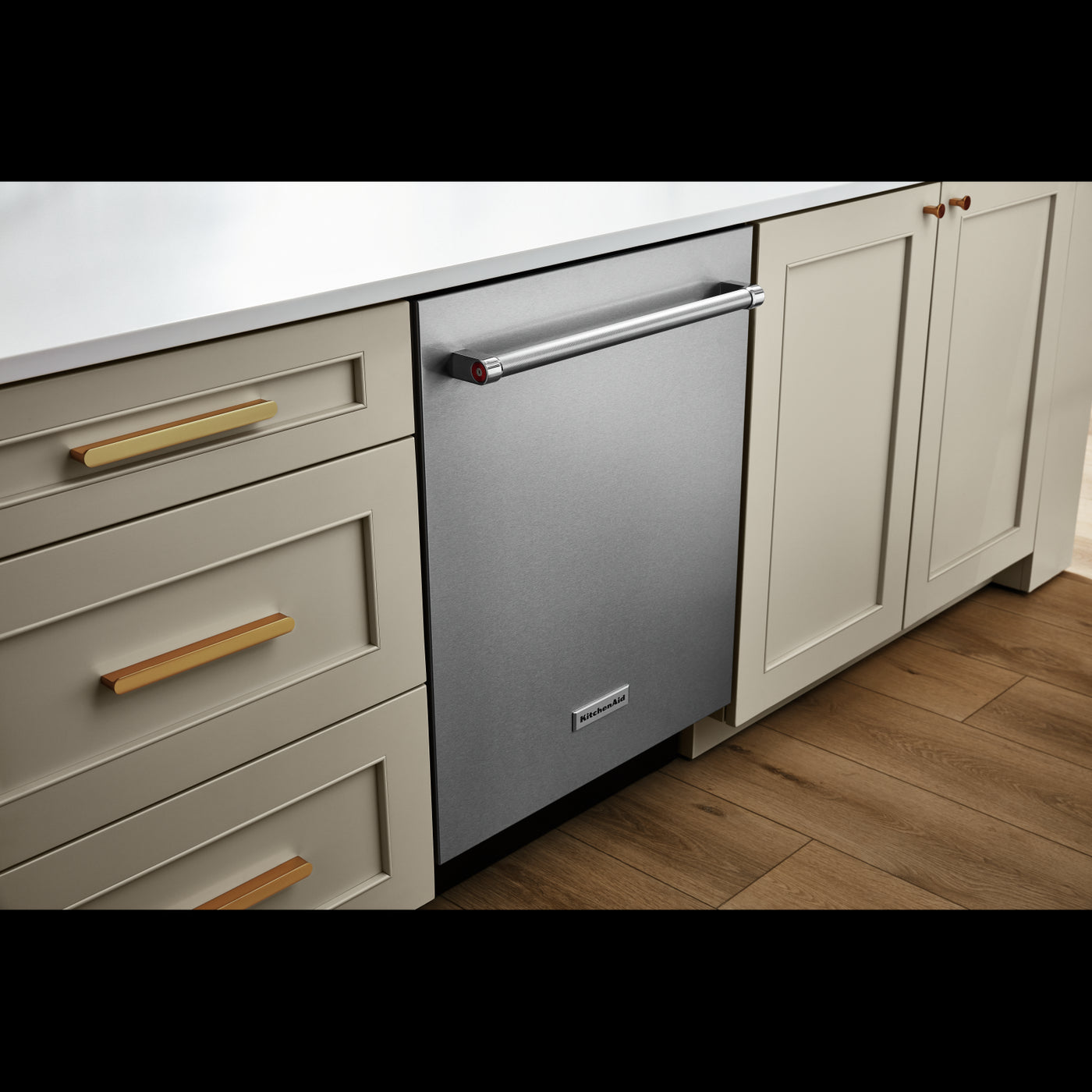 KitchenAid Stainless Steel with PrintShield™ Finish 24" Dishwasher (39 dBA) - KDTF924PPS