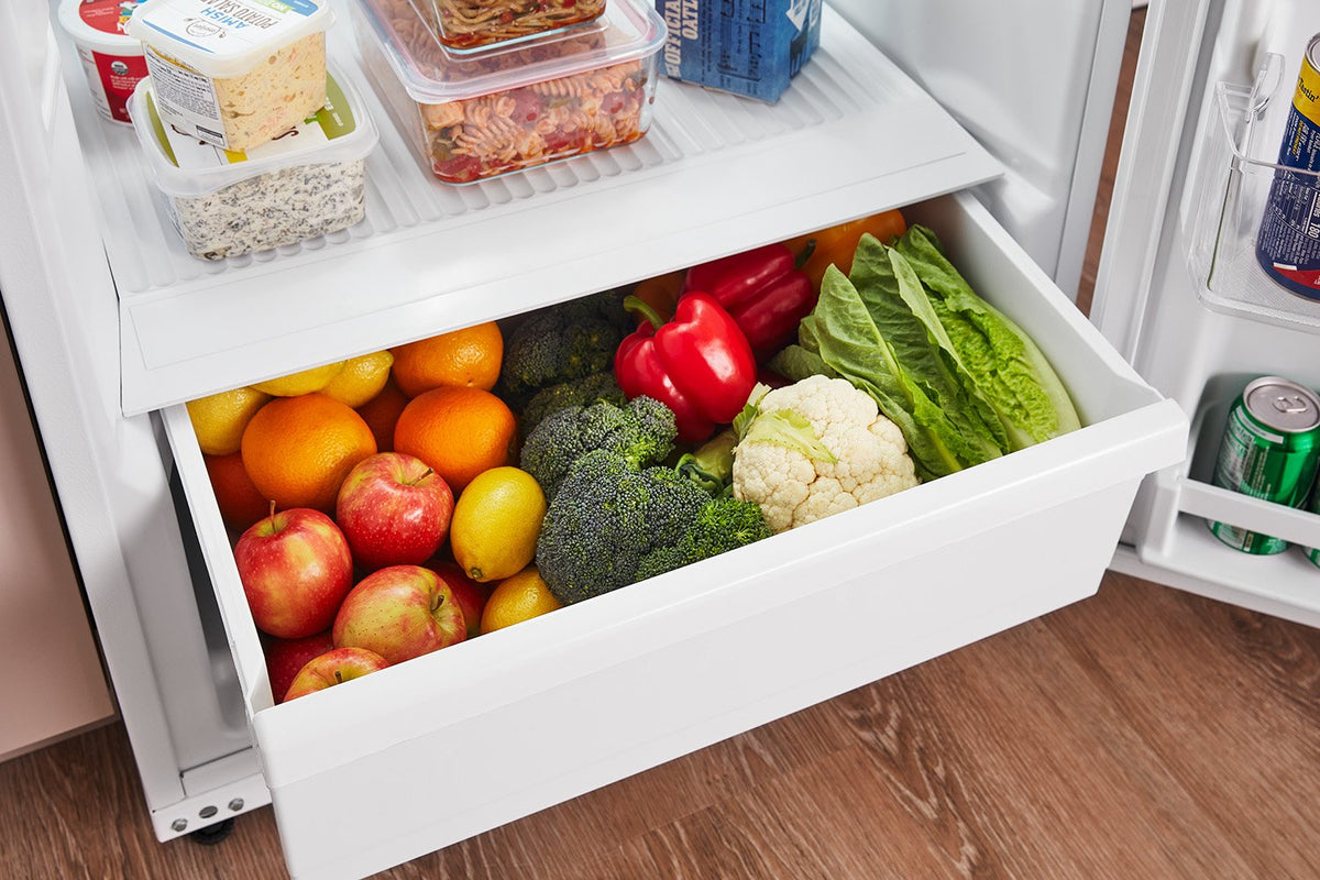 Amana White TopFreezer Refrigerator (16.4 Cu. Ft.) ARTX3028PW Leon's