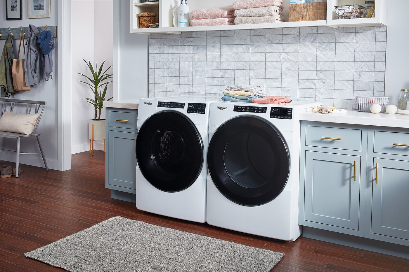 Whirlpool White Front-Load Washer (5.8 cu. ft.) & Electric Dryer (7.4 cu. ft.) - WFW6605MW/YWED5605MW
